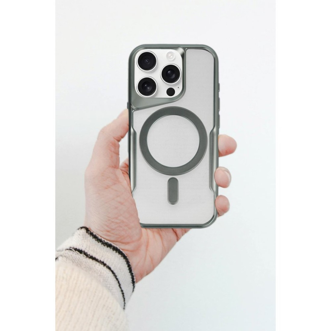 iPhone 15 Plus Kılıf Boyi Magsafe Silikon Kapak - Kahverengi iPhone 15 Plus Kılıf Boyi Magsafe Silikon Kapak - Kahverengi