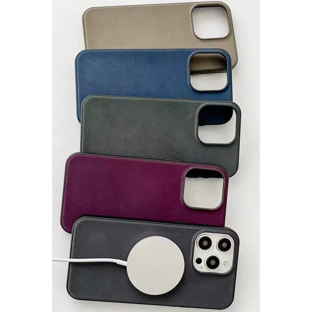  iPhone 15 Pro Max Kılıf Karen Magsafe Kapak - Siyah