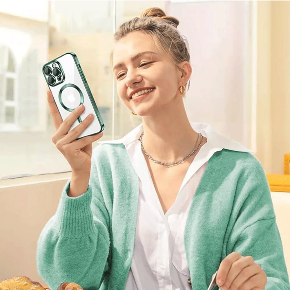 iPhone 14 Pro Max Kılıf Kross Magneticsafe Kapak - Koyu Yeşil  iPhone 14 Pro Max Kılıf Kross Magneticsafe Kapak - Koyu Yeşil